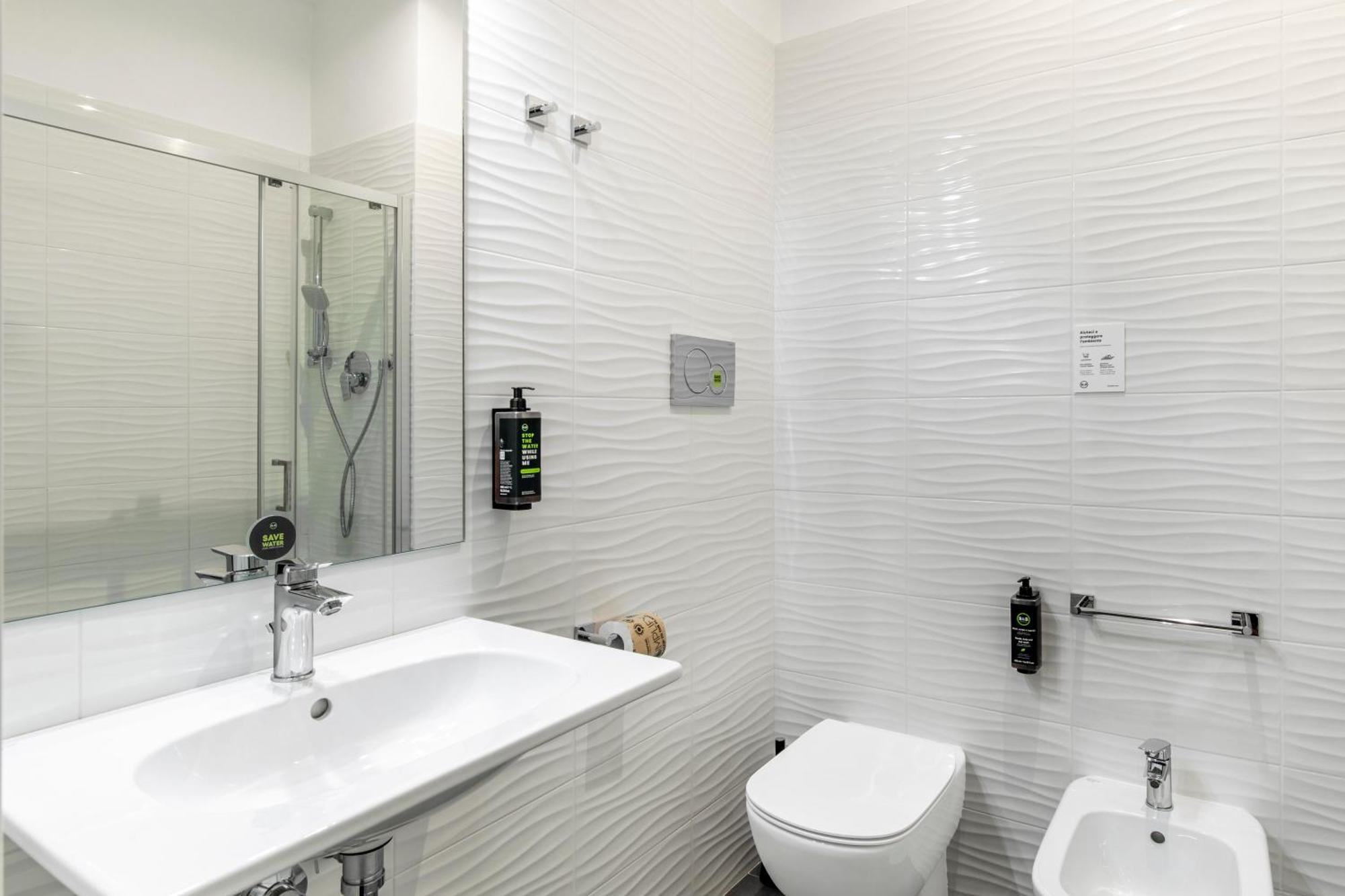 B&B Hotels Park Hotel Suisse Санта-Маргерита-Лигуре Екстериор снимка